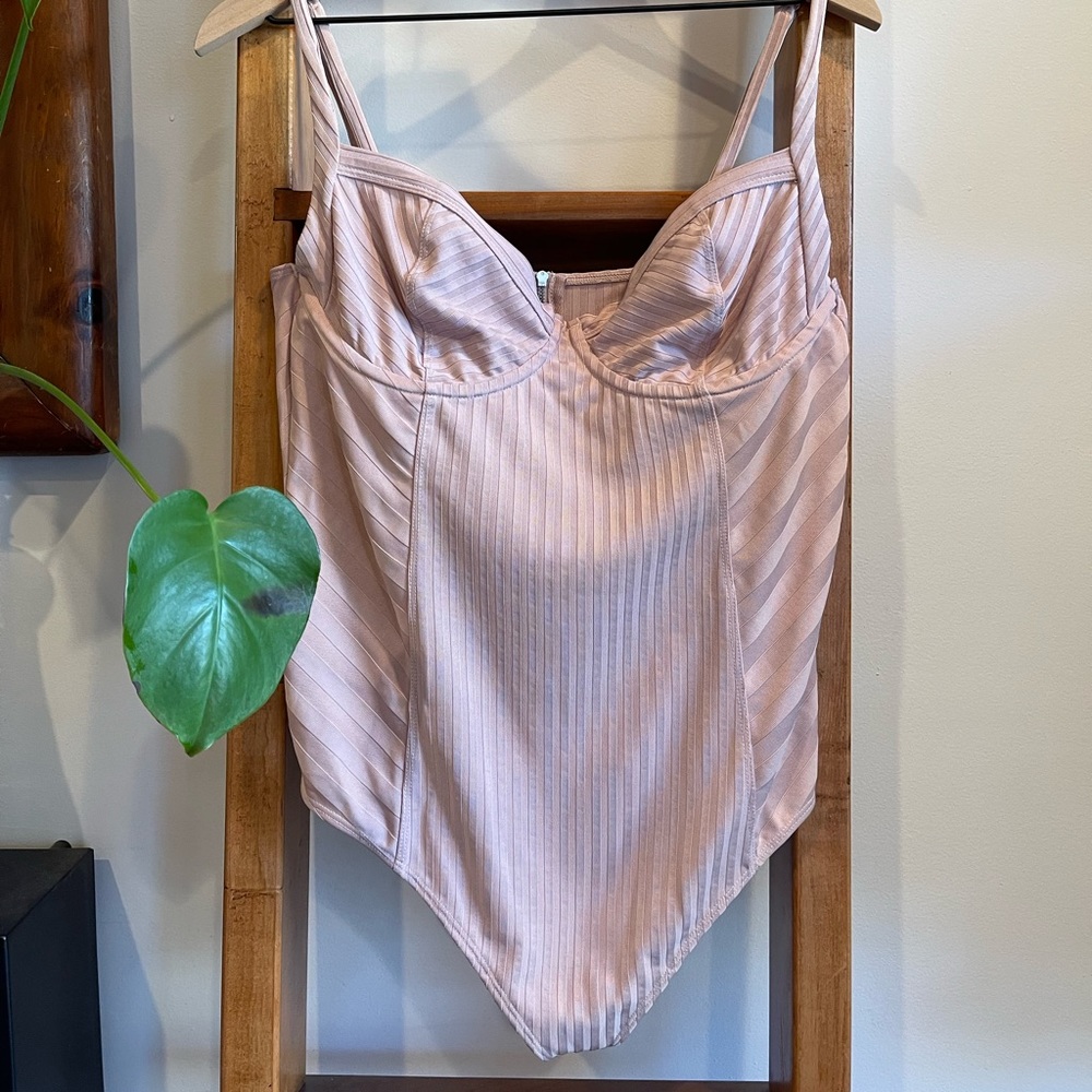 NWT AllSaints SZ 10 Blush Yuni Bodysuit!